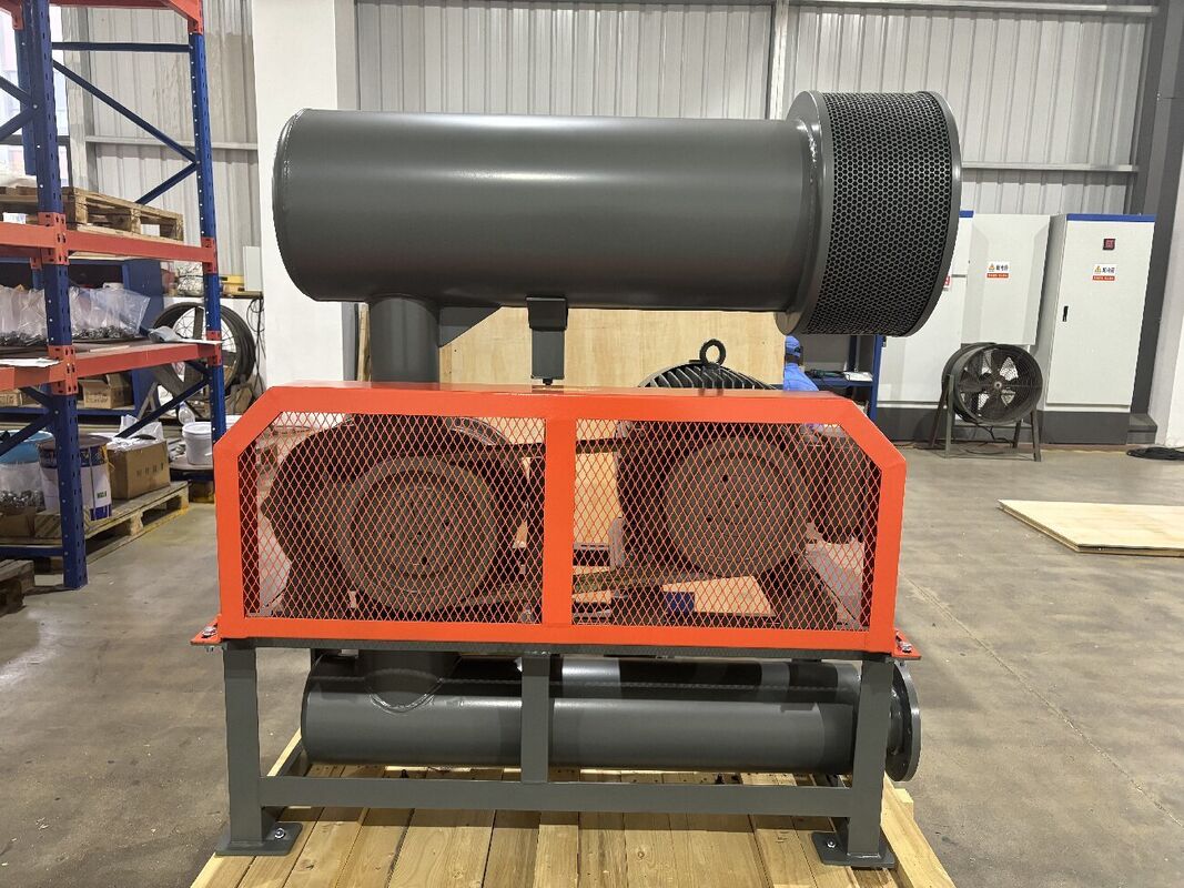 শিল্প অ্যাপ্লিকেশনগুলিতে উন্নত কর্মক্ষমতার জন্য ট্রাই লোব ডিজাইন এবং জল শীতলকরণ সমন্বিত রুটস রোটারি লোব ব্লোয়ার